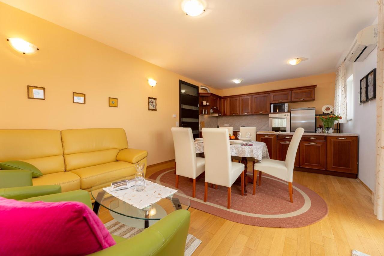 Golden Hope 4+1 Apartment Krk Krk Town Bagian luar foto