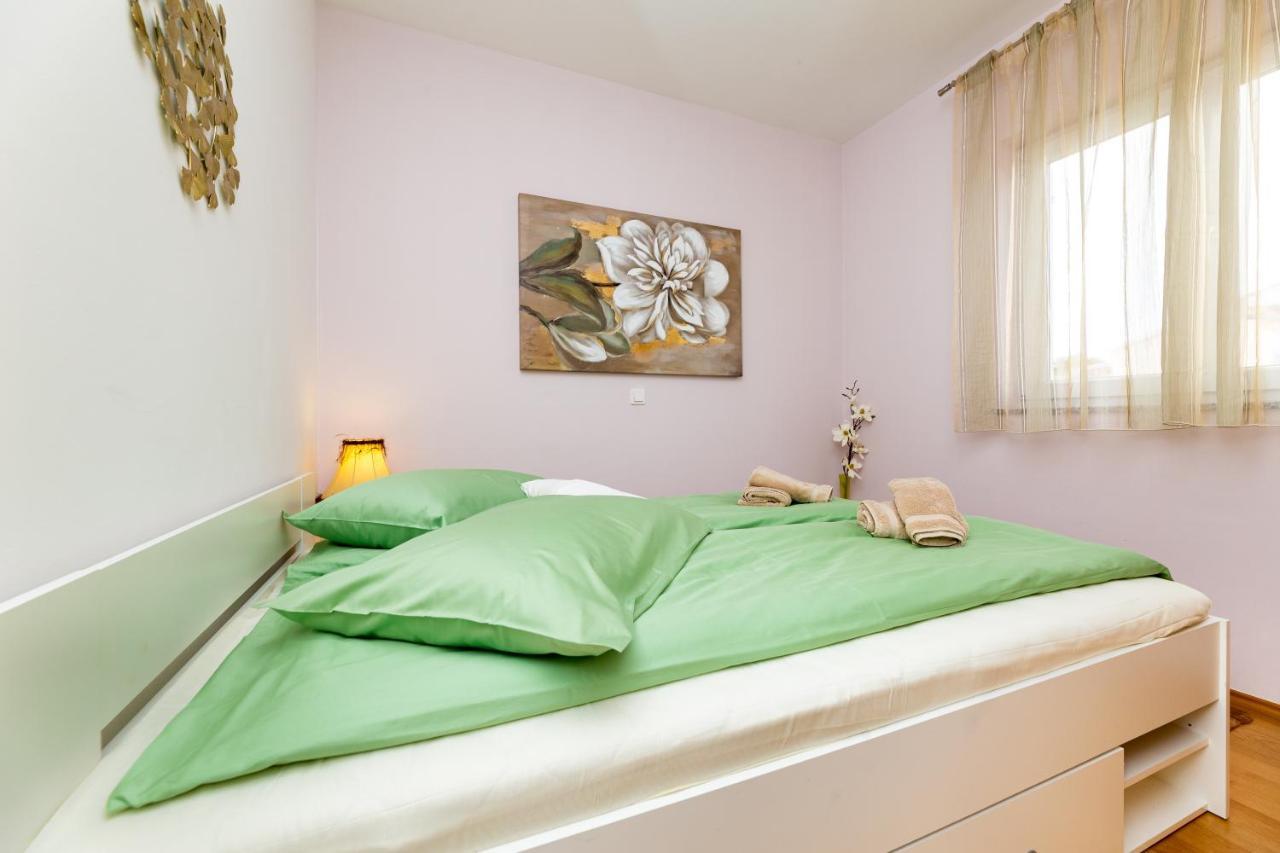 Golden Hope 4+1 Apartment Krk Krk Town Bagian luar foto
